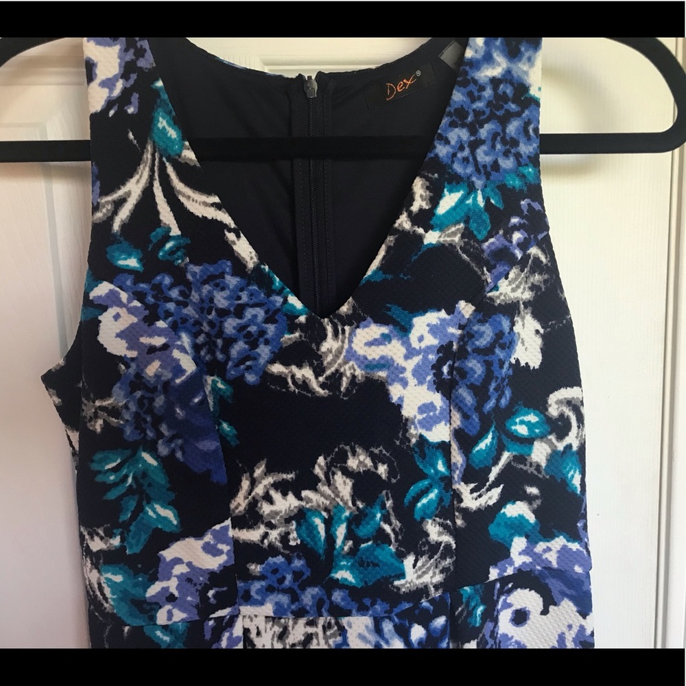 Dex brand pleated floral dress sz small - Picture 2 of 8